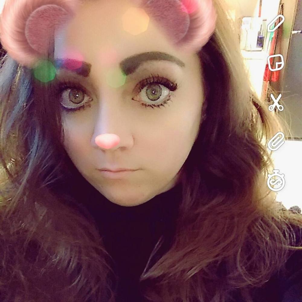 Meet your Posher, Ashley